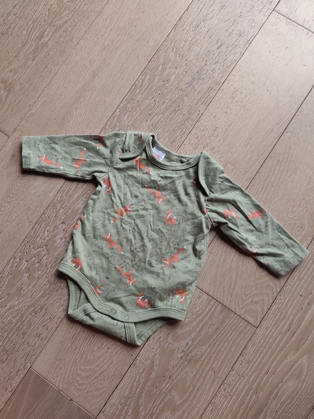 Lupilu Whimsical Green Baby Bodysuit with Orange Fox Print 0-2M 100% Cotton